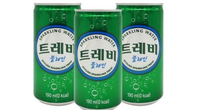 트래비 2022년 10월호: 후회 없는 여행 계획, 지금 바로 시작해봐요! ✨